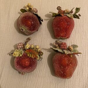 Sugarcoat Christmas ornament decoration. Set 4 pieces. Very good condition